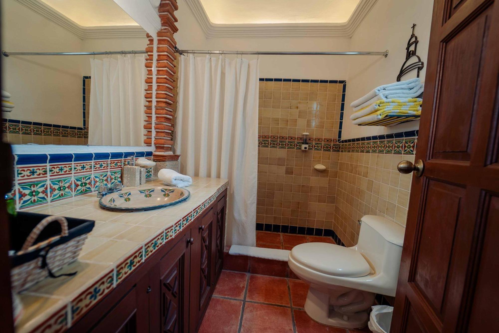 Hotel Real Plaza Antigua ภายนอก รูปภาพ