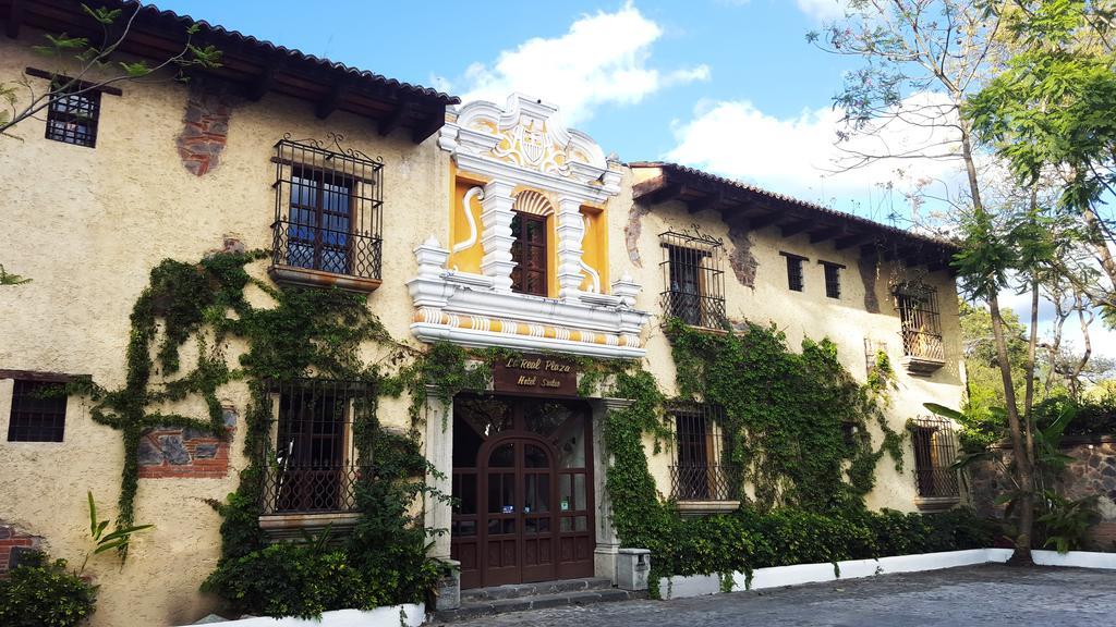 Hotel Real Plaza Antigua ภายนอก รูปภาพ